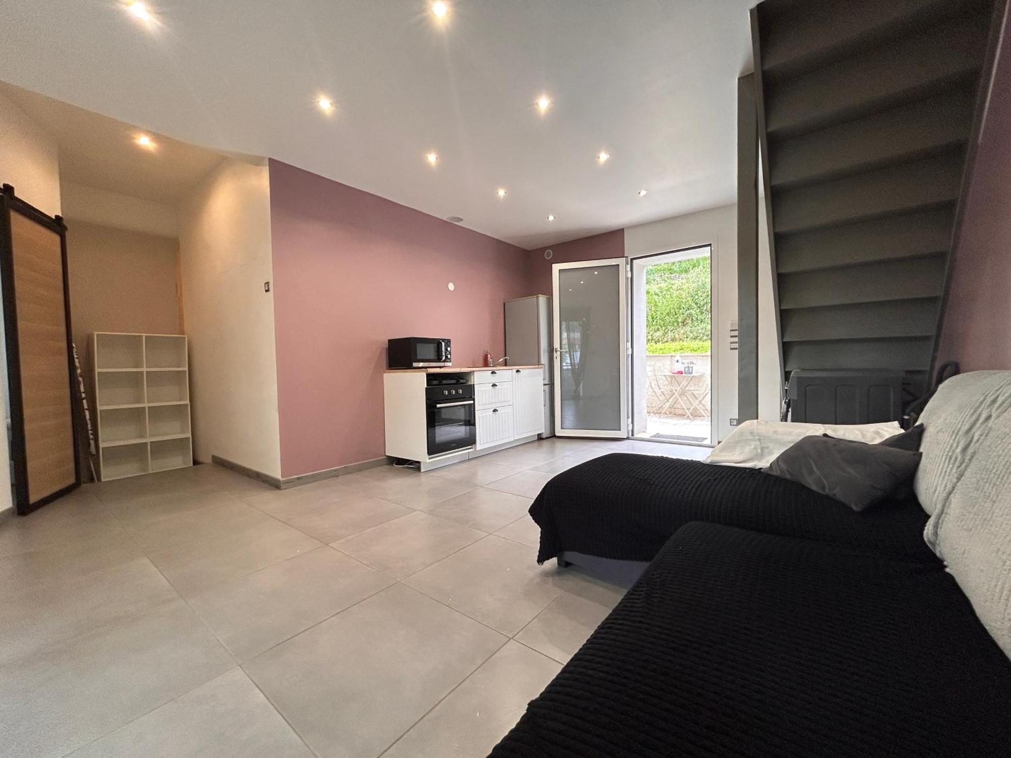 Petite Maison Studio Tout Confort Cosy Givors Autoroute Et Gare Apartment Luaran gambar